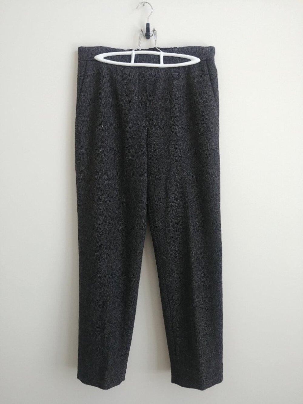 Babaton size 10 grey wool herringbone pattern cropped ankle pants trousers